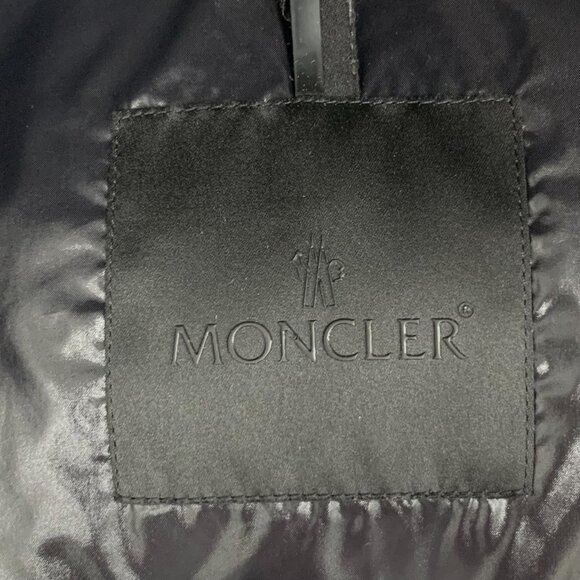 IM0162 cover-up Moncler Helotrope series Black logo patch hooded zipper long-sle - Picture 7 of 9